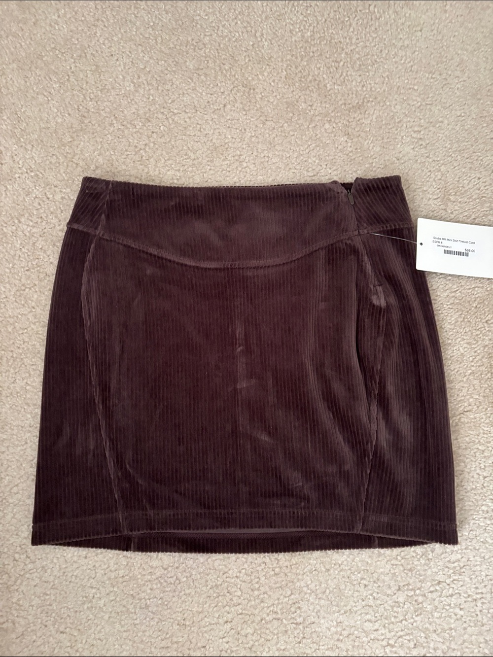 Lululemon brown scuba corduroy mini skirt size 8